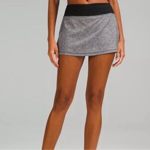 Lululemon gray skirt size 4 tall (worn once)
